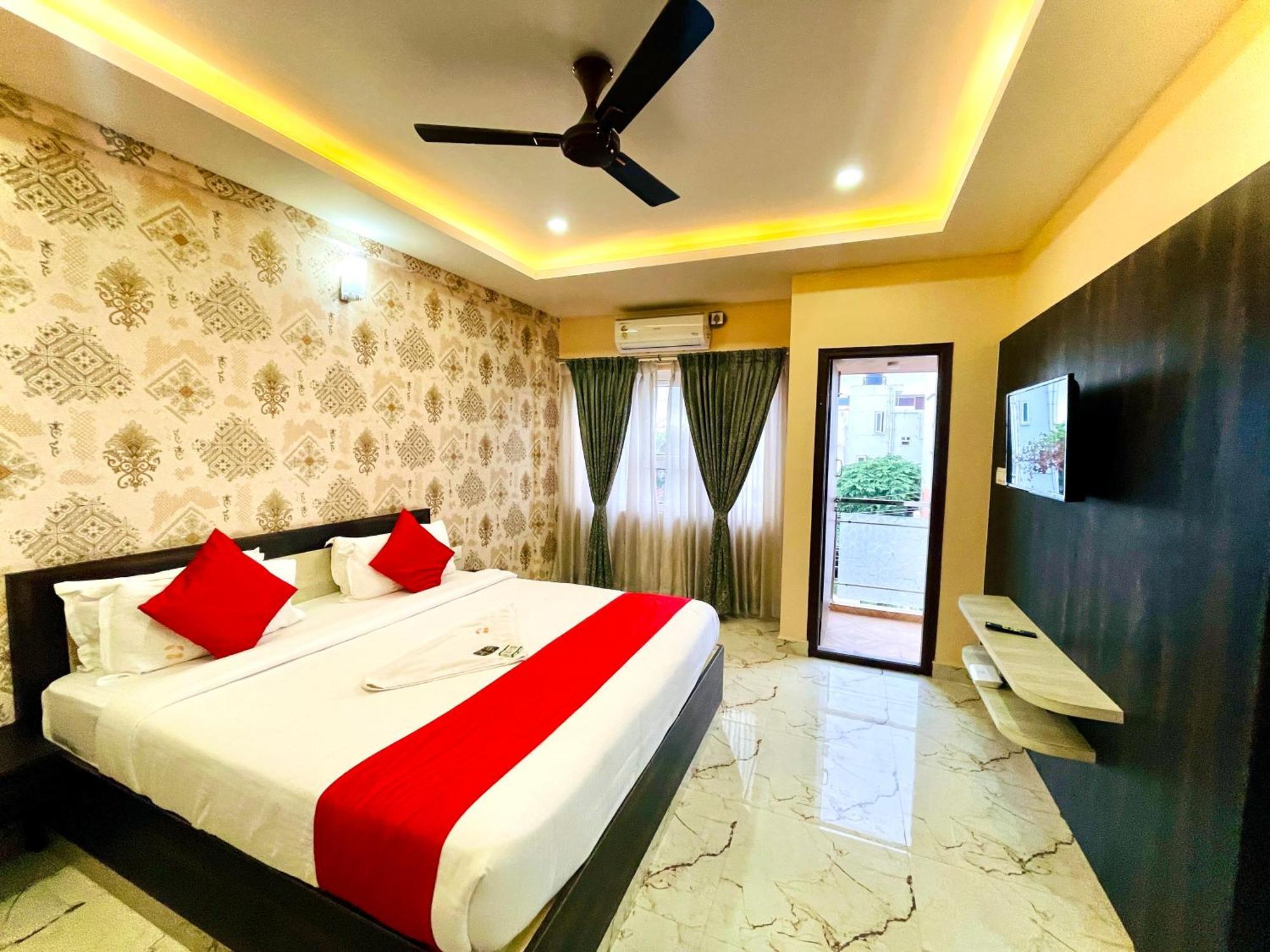 Aura By Agira Hotels Yelahanka Bagian luar foto