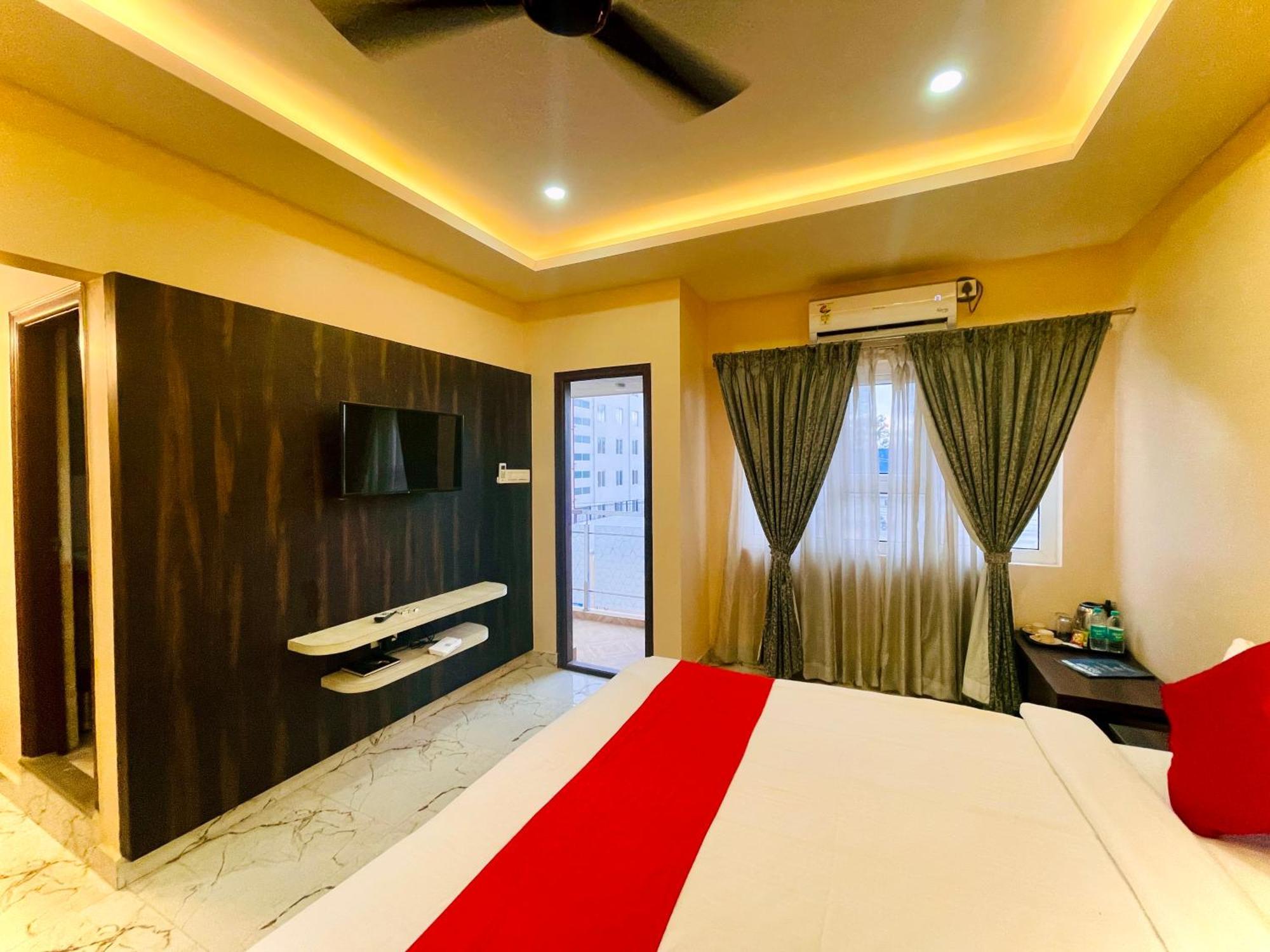 Aura By Agira Hotels Yelahanka Bagian luar foto